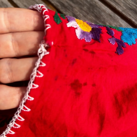 Gorgeous red Mexican embroidered dress! - Picture 6 of 7